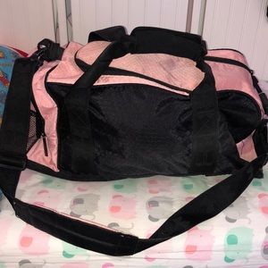 Under Armour Bags - Duffle Bag Under Armour Bags - Duffle Bag